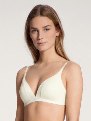 Calida Cate Triangle Bra With Padding Underkläder Dam Alabaster Crème | WCON10863